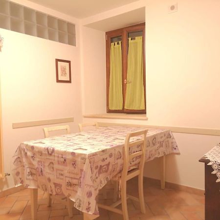 Casa Mica Hotel Abbadia San Salvator Eksteriør billede